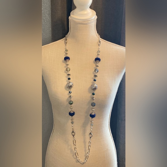 Women’s long chain beaded necklace. - Picture 6 of 17